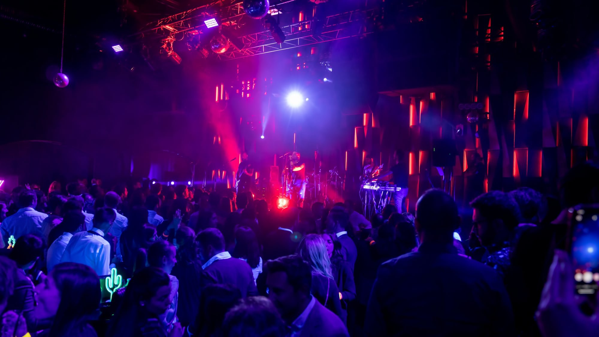 The 7 Best Night Clubs in Istanbul Turkey Trip Tips